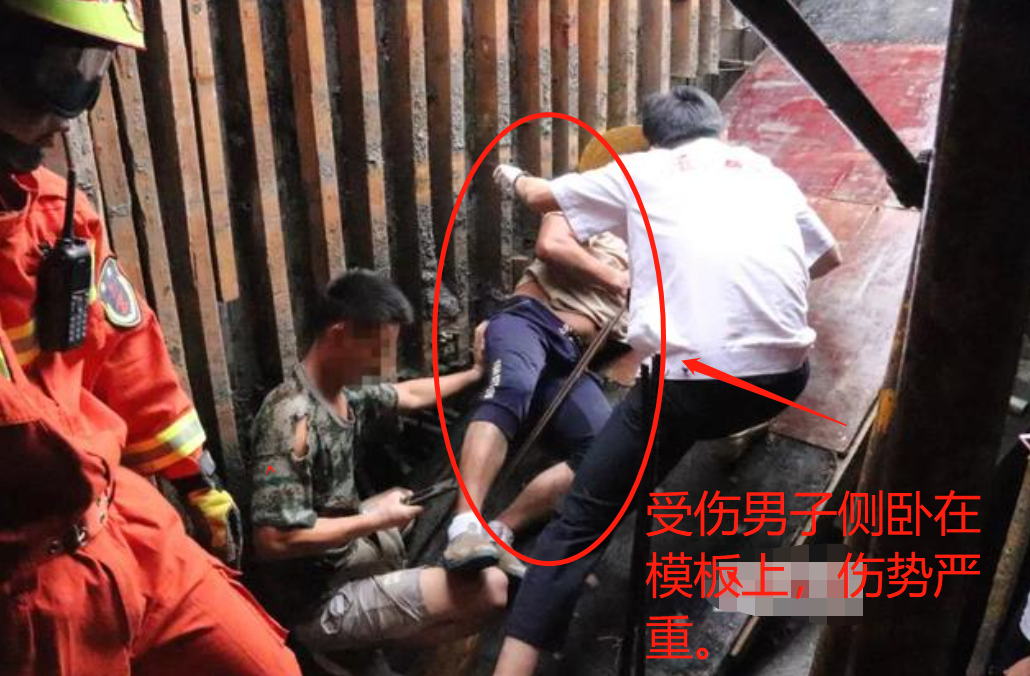 9月9日广西玉林一工地工人被5米长钢筋刺入腹部，目前已送去医院情况严重！